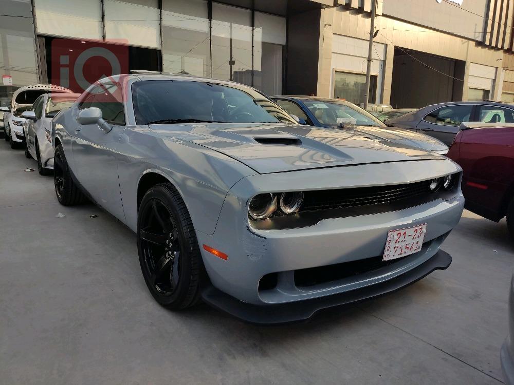 Dodge Challenger